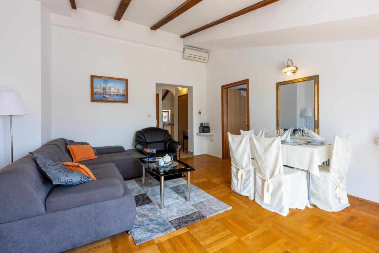 Apartments Villa Bare Kastav Exterior photo